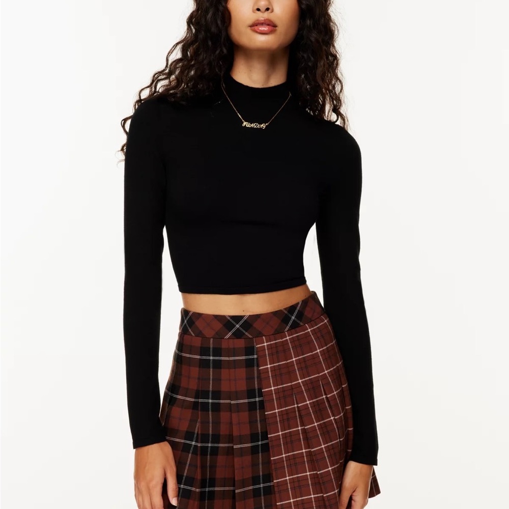 Aritzia Sunday Best Ellie Sweater